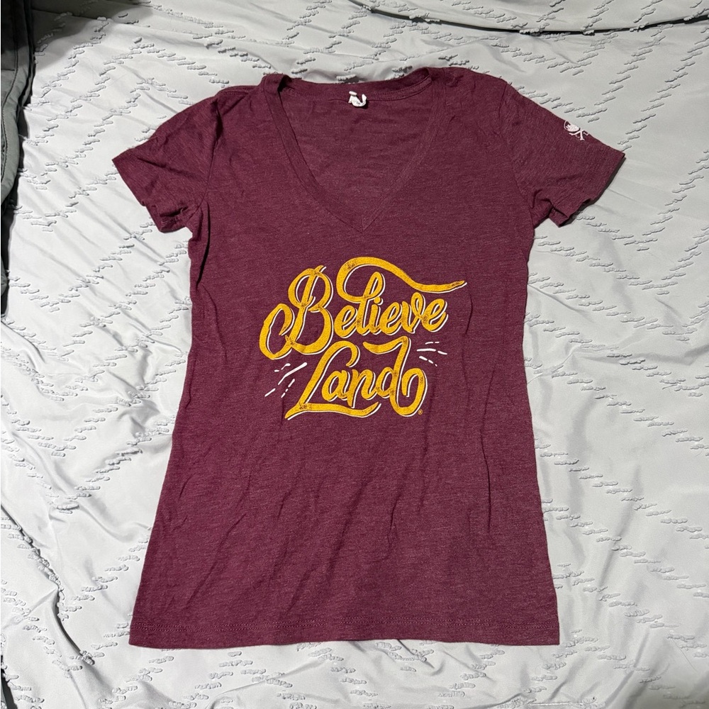 Believeland Women's V-Neck Graphic Tee - Maroon with Yellow Script